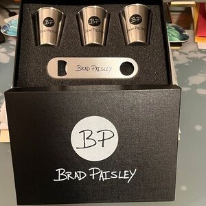OFFICIAL Brad Paisley Shot Glass and Bottle Opener Set